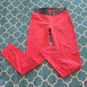 Free W BUNDLE! Nike Bright Pink Leggings